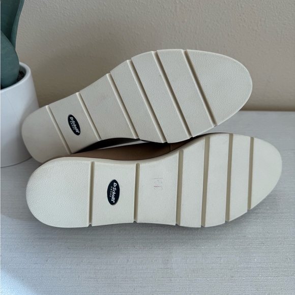 New Dr.Scholl’s Light Brown Reptile Faux Leather Slip-On Loafers w/White Soles - Picture 11 of 11